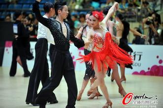 �ֱ������Ǿ�ͷ������Ƶ������ȫ����������µ���:��ս��Ϻ���ί���...